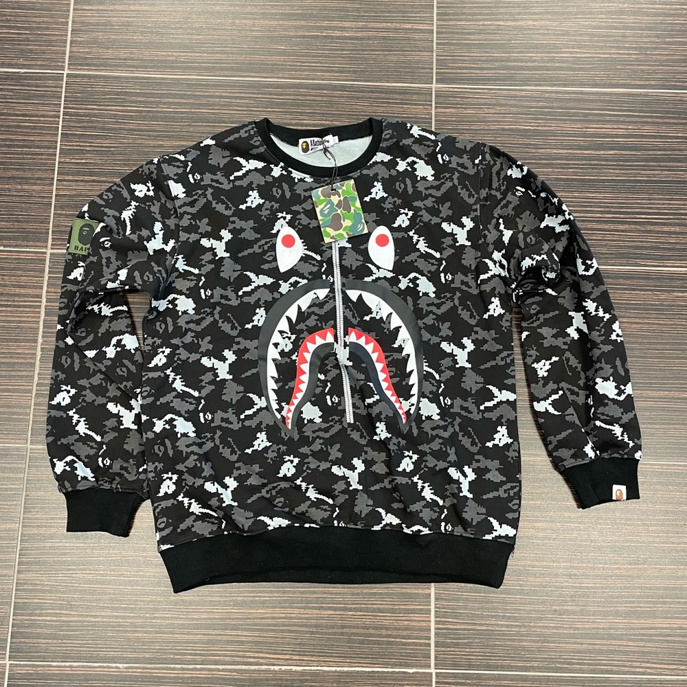 NWT BAPE Crewneck